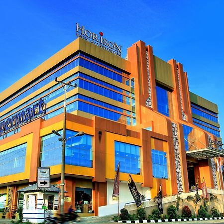Horison Hotel Pematang Siantar Exteriér fotografie