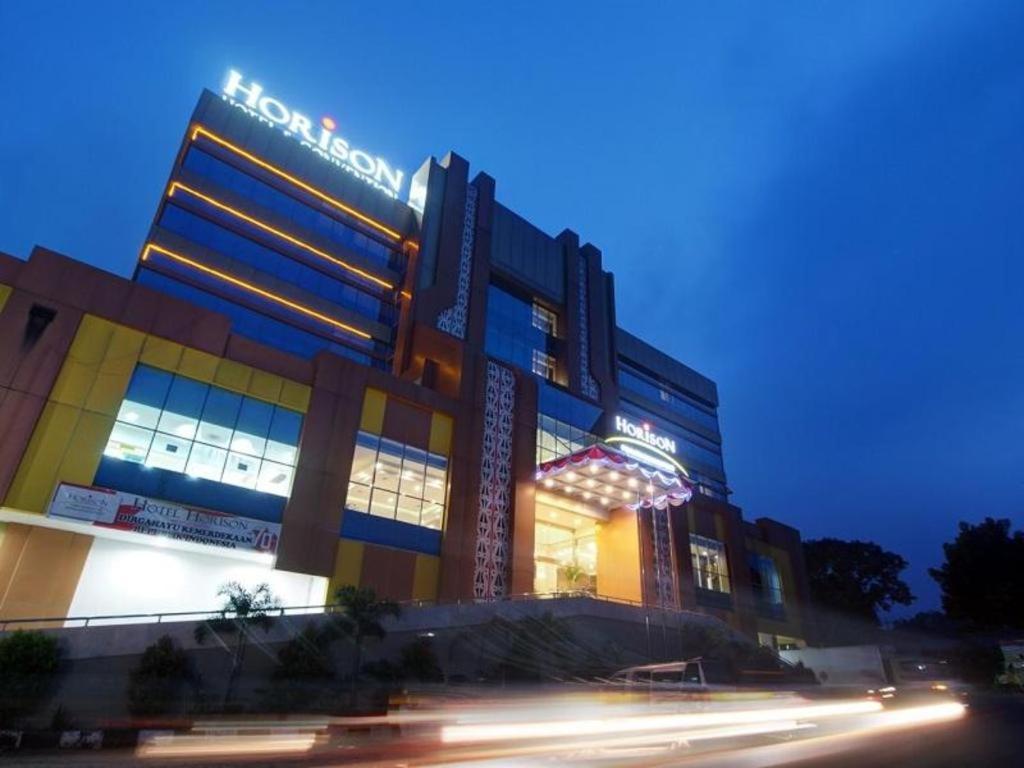 Horison Hotel Pematang Siantar Exteriér fotografie