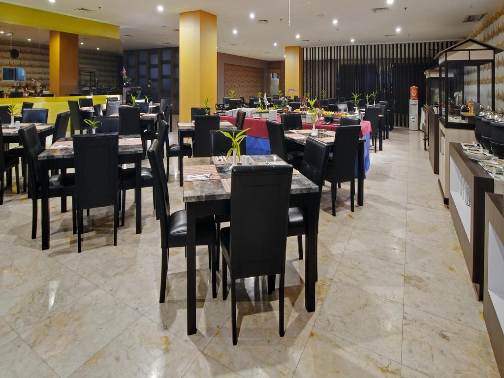 Horison Hotel Pematang Siantar Exteriér fotografie