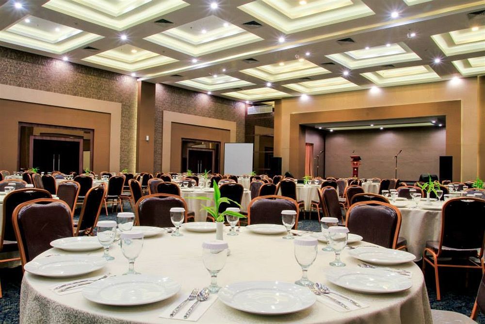 Horison Hotel Pematang Siantar Exteriér fotografie